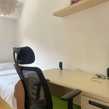 Charming Modern Condo Near City Center Free Parking & Fully Equipped Skopje Buitenkant foto