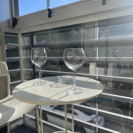 Charming Modern Condo Near City Center Free Parking & Fully Equipped Skopje Buitenkant foto